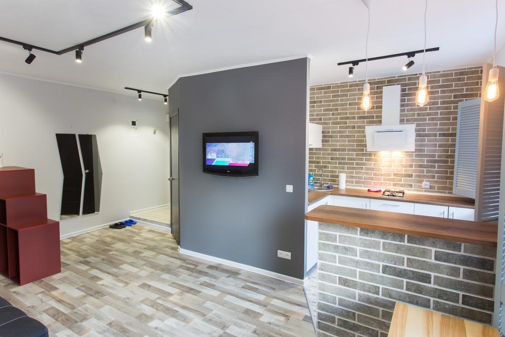 Loft Apartment Near Botanical Garden Harkov Kültér fotó