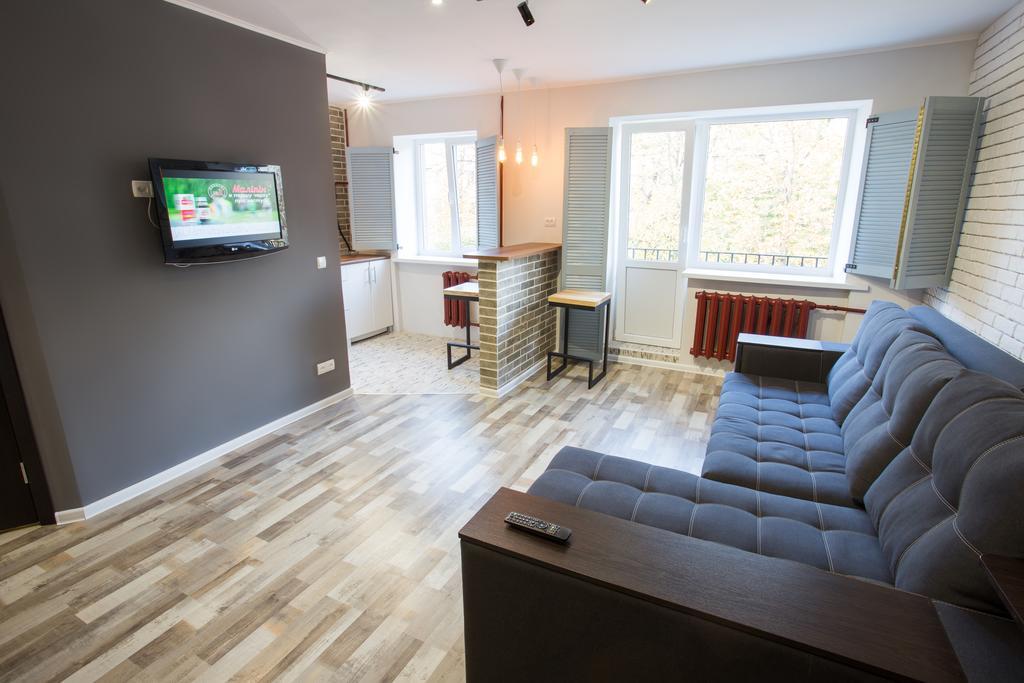 Loft Apartment Near Botanical Garden Harkov Kültér fotó