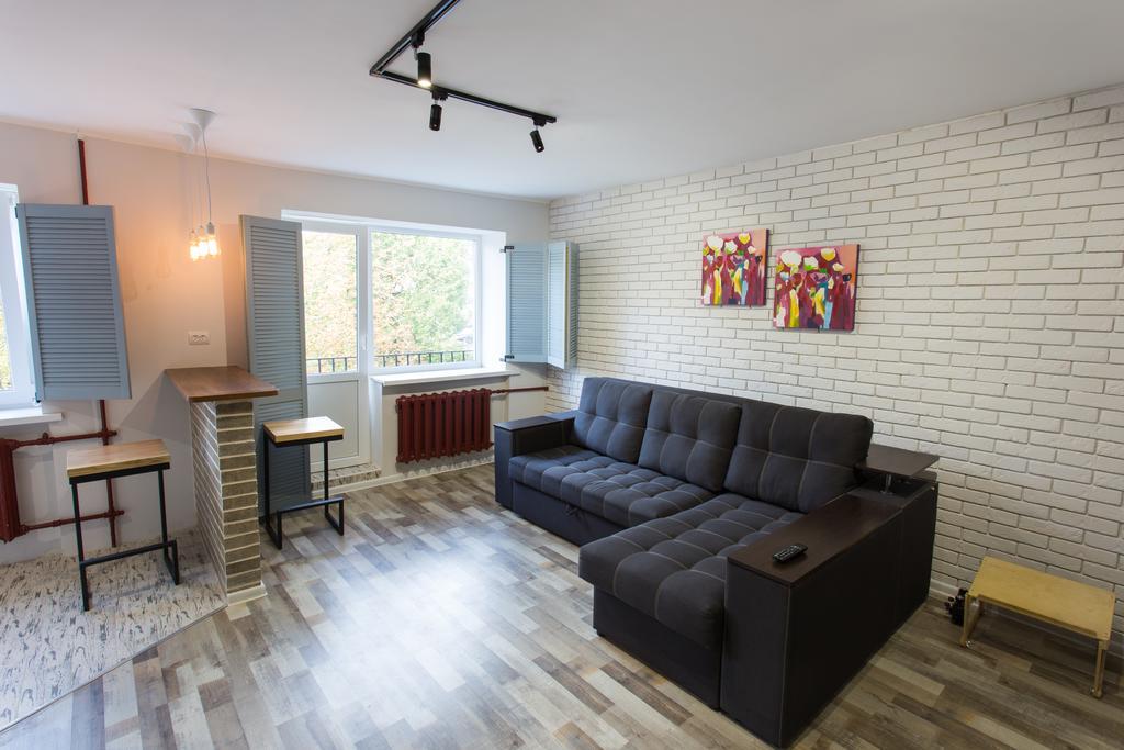 Loft Apartment Near Botanical Garden Harkov Kültér fotó